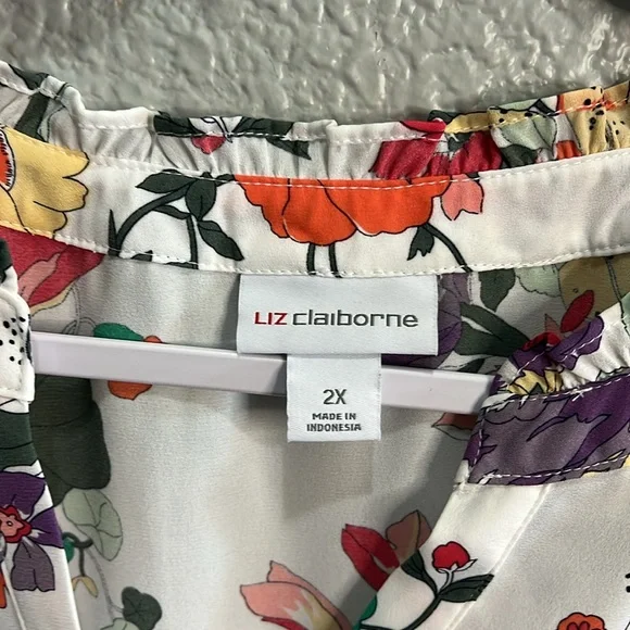 Liz Claiborne floral Blouse size 2X NWOT - Picture 3 of 6